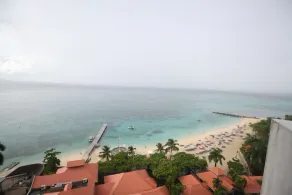 Hipstrip Beach Studio - Image 4