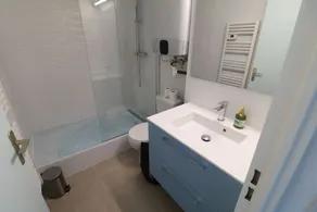 Studio with beautiful sea view and direct beach access - Image 3