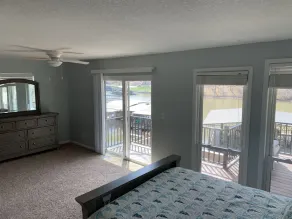 House - On quiet cove at the LAKE- Sleeps 10 - 5 BR/5BA - Image 3