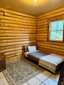 The Bear Lodge Cabin - A rustic retreat on the Ammonoosuc River - Image 3