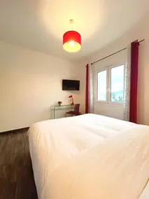 CALVI moderno appartamento nuovo WIFI 3 camere da letto, 4 a 6 persone 10mm spiaggia, vista sulle montagne - Image 5