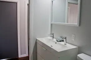 ‼️Cute Modern Cottage 3 min from Purdue Campus! ‼️ - Image 4