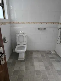 Shawmut Executive Suites With Pool, GYM, Secure Parking - Image 4
