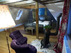 Kleine Villa im wilden Garten - Image 3