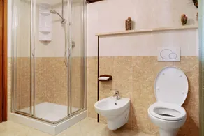 Beautiful \"Iris Apartment,\" in Piedmont, with shared pool, garden and sauna - Image 5