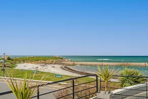 Apartment 'Sea View Apartment - Beach 30m Away' with Ocean View, Private Terrace & Wi-Fi - Image 3