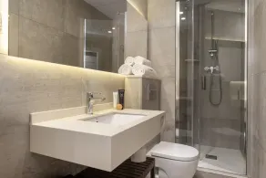 Colon EnjoyBcn Comfort Apartments- l��ngs Las Ramblas, för grupper 8 personer - Image 5