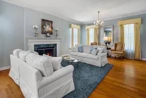6 Private Suites! Game Room, Living Room-The Beland Mansion - Image 4