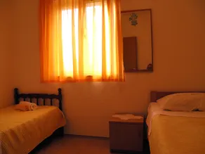 Three bedroom apartment with terrace Mirca, Brač (A-2838-a) - Image 5