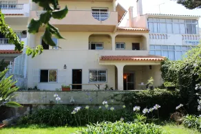Villa do Sol Carcavelos Beach House - Image 5