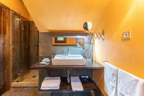Country House 'Alojamiento Casiopea' with Mountain View and Wi-Fi - Image 5