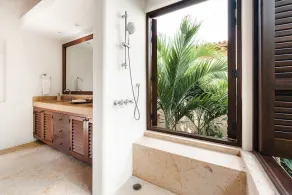 Walk to Surf Spots!  Beachfront Villa with Infinity Pool and Fantastic Staff - Image 3