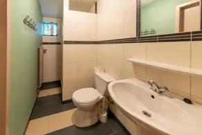 Spacious Group Stay in Wanne - Image 5