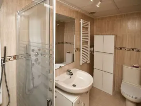 Bel appartement pour 4 personnes avec piscine, climatisation, WIFI, TV, terrasse et animaux admis - Image 4