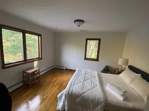 6 Bedroom Elegant and Comfy Upstate Oasis SANITIZED - Image 3