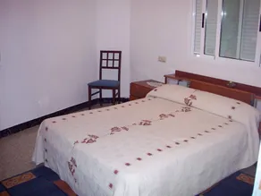Haus 7 Schlafzimmer 40 Meter vom Meer und 300 Meter vom Strand entfernt - Image 4