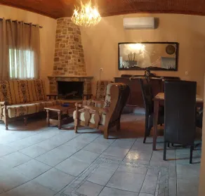 Sminos Farm House E4 path, Γυθειο - Image 3
