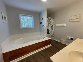 Hatteras Hideaway 3 Bedroom Cottage by RedAwning - Image 4