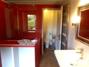 Old house - Image 3