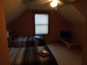 5 br 3.5 bath House at Timberline - Image 3