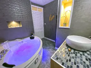 Stone house with jacuzzi 500m from the Ain 3bed 8p - Image 3