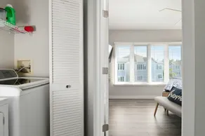 The Tree House! Beautiful townhome in Longboat Key with great amenities surrounded by nature! - Image 2