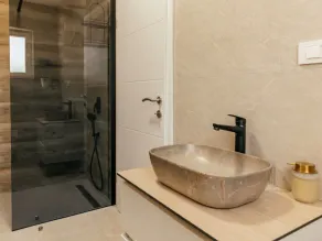 Villa Aura With Heated Pool - Image 3