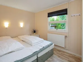 6 person holiday home in Væggerløse - Image 4