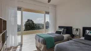 Betty - Black Mountain House - Image 3