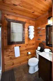 Vista Ridge Cabin, A Romantic Getaway in Helen, GA - Image 5