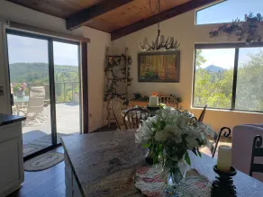 Foothill Retreat in the Sierra Nevada Mountains - Image 5