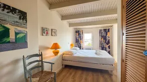 Superb villa with sea view with private parking - Image 4