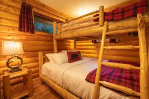 Family Superior Two Bedroom Cabin - Image 5