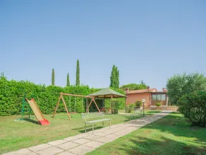 Accogliente appartamento per 7 persone con piscina, A/C, WIFI, TV e patio - Image 2