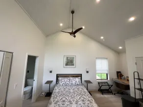 Twin Sycamore River Cottage, “Serenity” - Image 5