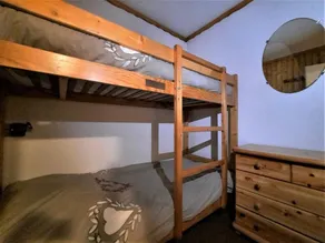10m des commerces, 1er étage, télévision, casier à ski, 25m², Les Menuires - Image 4