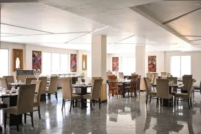 Hotel DeManchi By The Leaf - Image 5