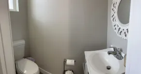 Private Guesthouse near Downtown Phoenix  - Image 5