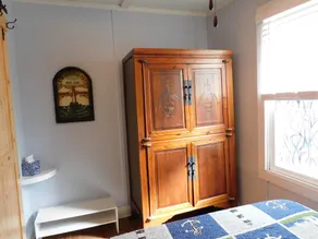 Lake Geneva Area Cottage -walk to Lake Mary WIFI, Gas grill, golf, FENCED yard  - Image 5