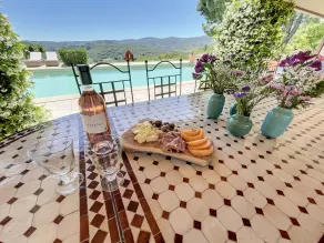 Exclusive 16 beds property, 7 AC rooms, tennis, heated pool, top view... & Chef! - Image 5