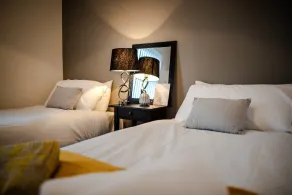 St Ives Grove - Image 4