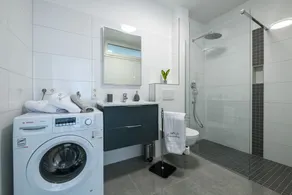 Luxurious AP with sea view and terrace, 5 minutes' walk from the beach - Image 3