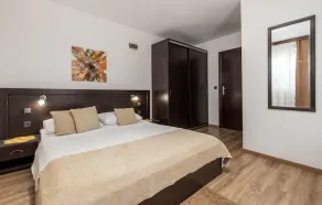 Beautiful Home In Metajna With Wifi - Image 5