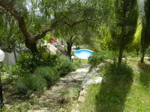 Villa mit privatem Pool Unter Hügeln und Olivenhainen - Image 4