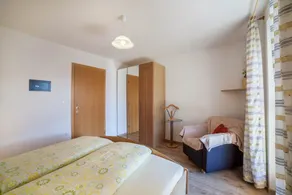 Ferienwohnung 'Roath Hof 3' mit Bergblick, Gemeinschaftsgarten und Wi-Fi - Image 4