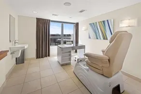 Spacious 2BR Apt | Work Desk + Internet | Pentagon City - Image 5