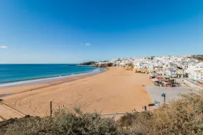 2-Schlafzimmer-Apartment Albufeira Altstadt - Image 5