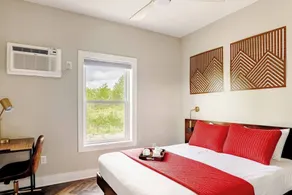 Altmar's Premier Luxury Cabin with Mini Golf - Image 4