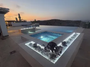 Lyxvilla 5 bädd 3 badrum inc separat bilaga infinity pool / badtunna, spelområde. - Image 3