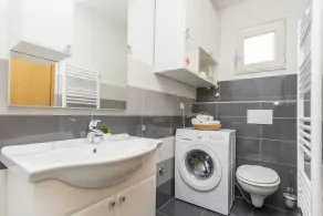 Apartments Luxury View - Image 4